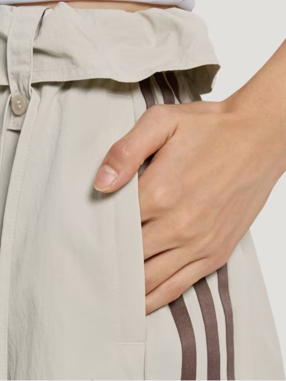 adidas originals women's beige 'curved pants' waistband detail BNWT size M, L - Picture 6 of 16